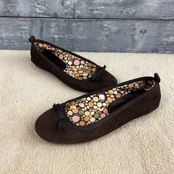 Aldo Brown Corduroy Flats - Picture 3 of 5